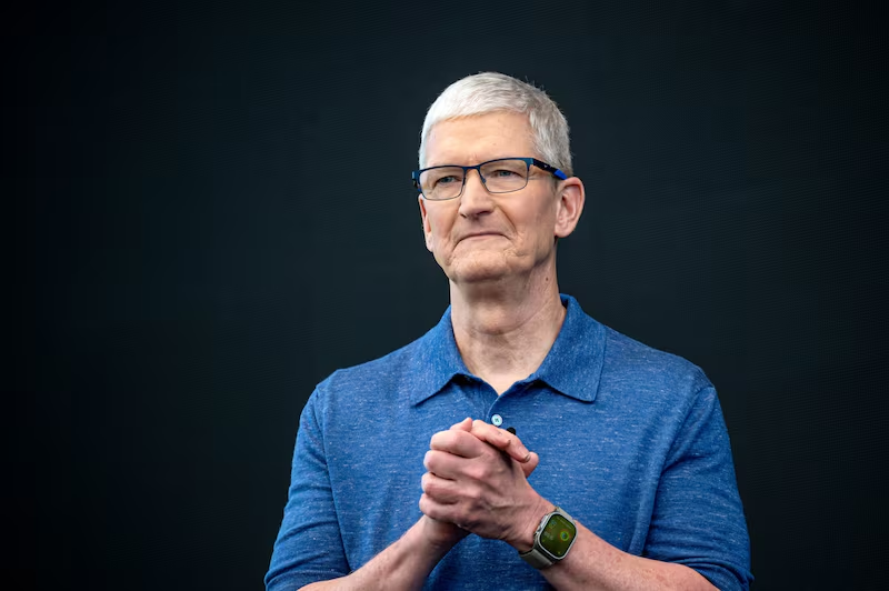 Sueldo de Tim Cook, CEO de Apple, sube un 18%; ¿cuánto ganará ahora?