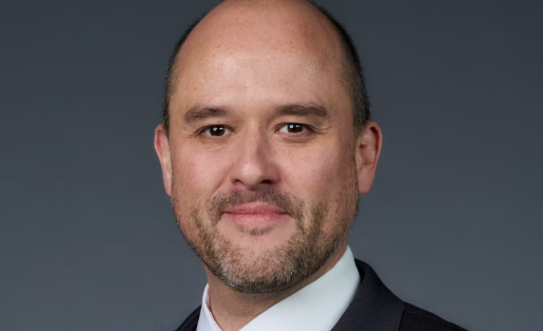 El mexicano Iván Espinosa es el nuevo CEO de Nissan tras alianza fallida con Honda