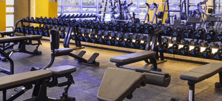 Smart Fit sigue creciendo y suma 200 sedes en Colombia, dominando el mercado regional
