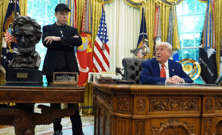 SpaceX retira nave en medio de conflicto con Trump